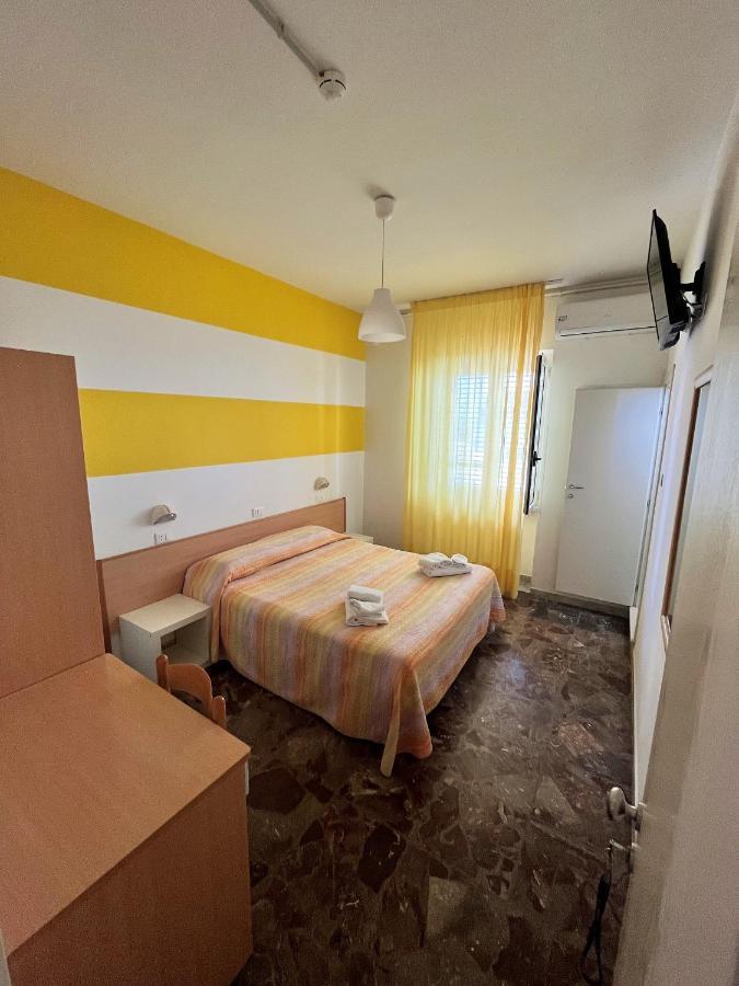 Hotel Lido Vieste Kültér fotó