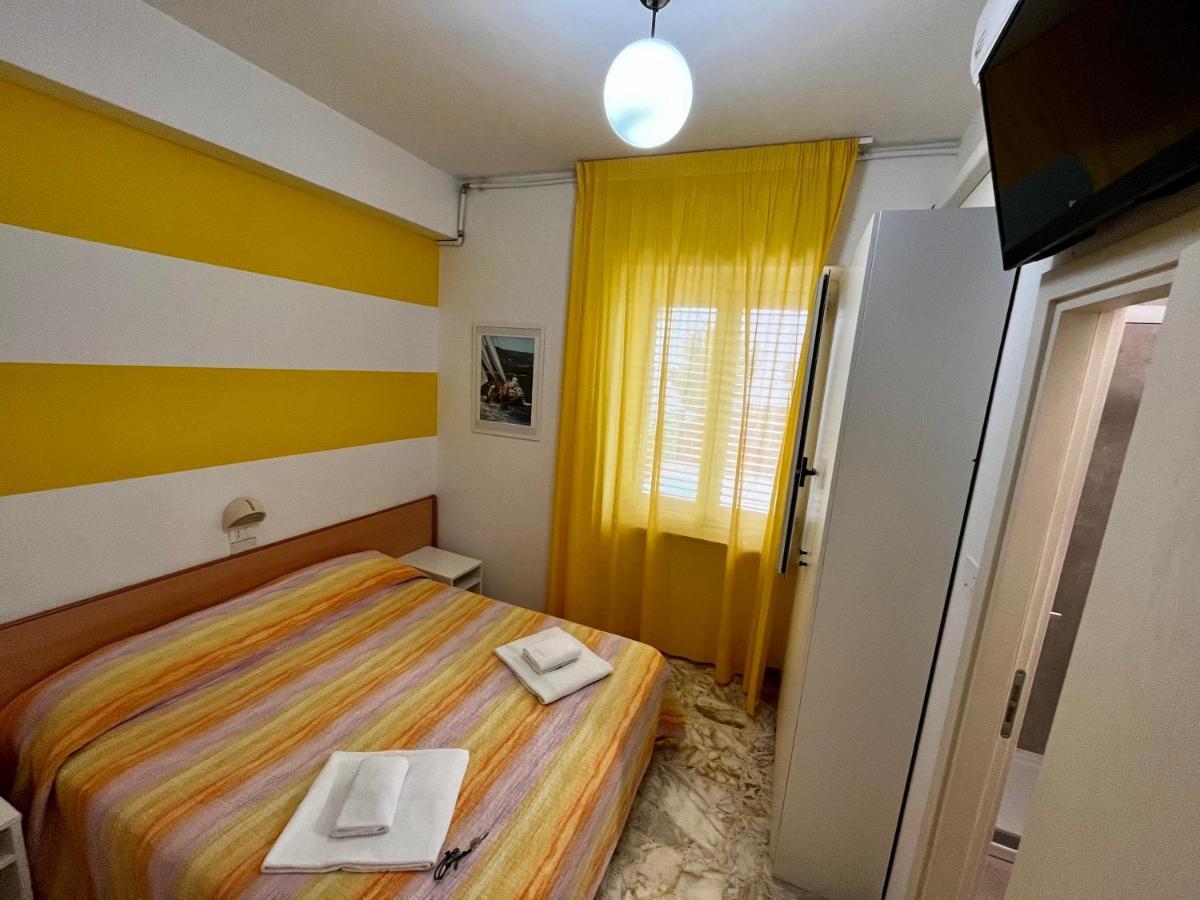 Hotel Lido Vieste Kültér fotó