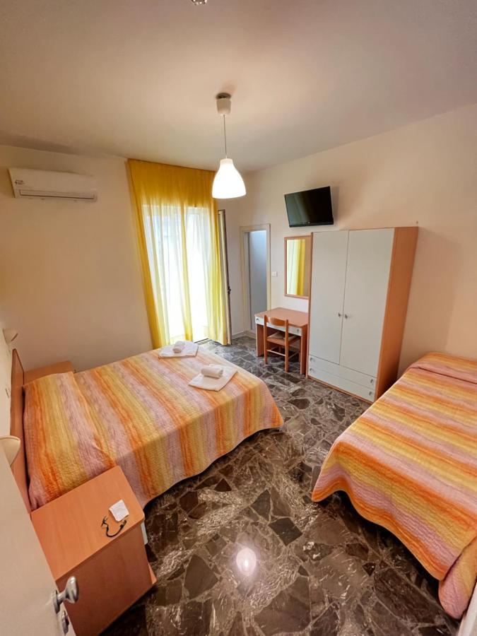 Hotel Lido Vieste Kültér fotó
